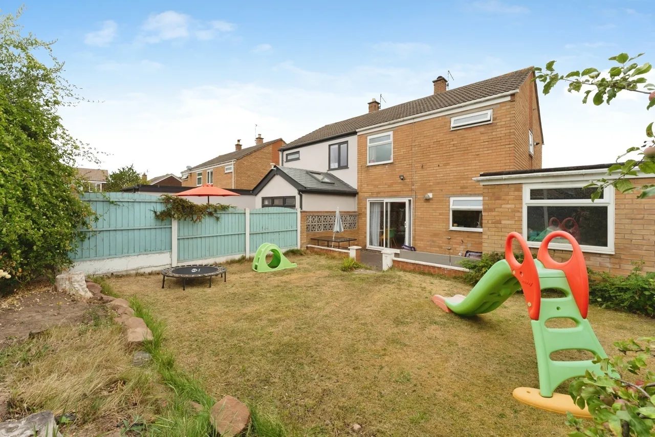 Knottingley Drive, Great Sutton, CH66, photo 4