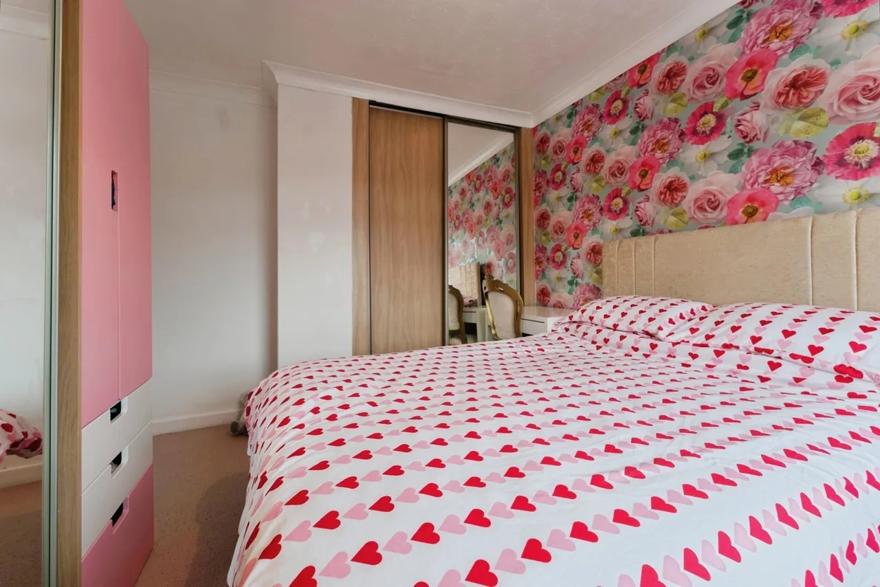Knottingley Drive, Great Sutton, CH66, photo 11