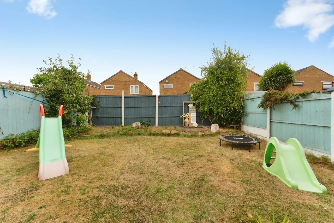 Knottingley Drive, Great Sutton, CH66, photo 6