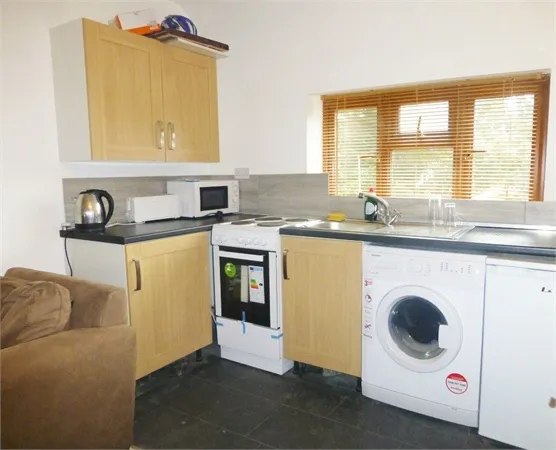 Crowther Avenue , Brentford/South Ealing, Brentford , Greaten London, TW8 9QJ, photo 2
