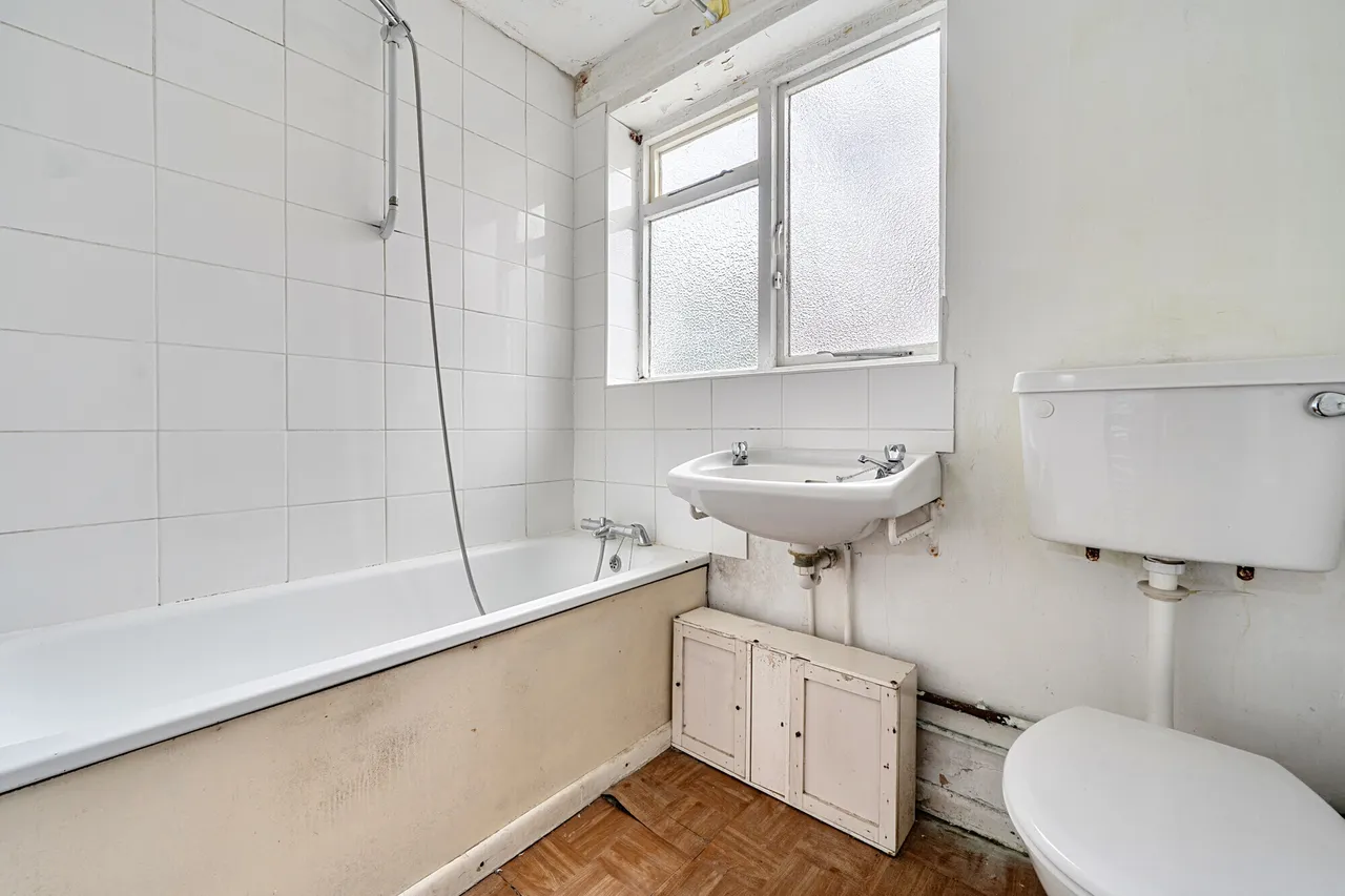 Coxwell Street, Cirencester, GL7, photo 8
