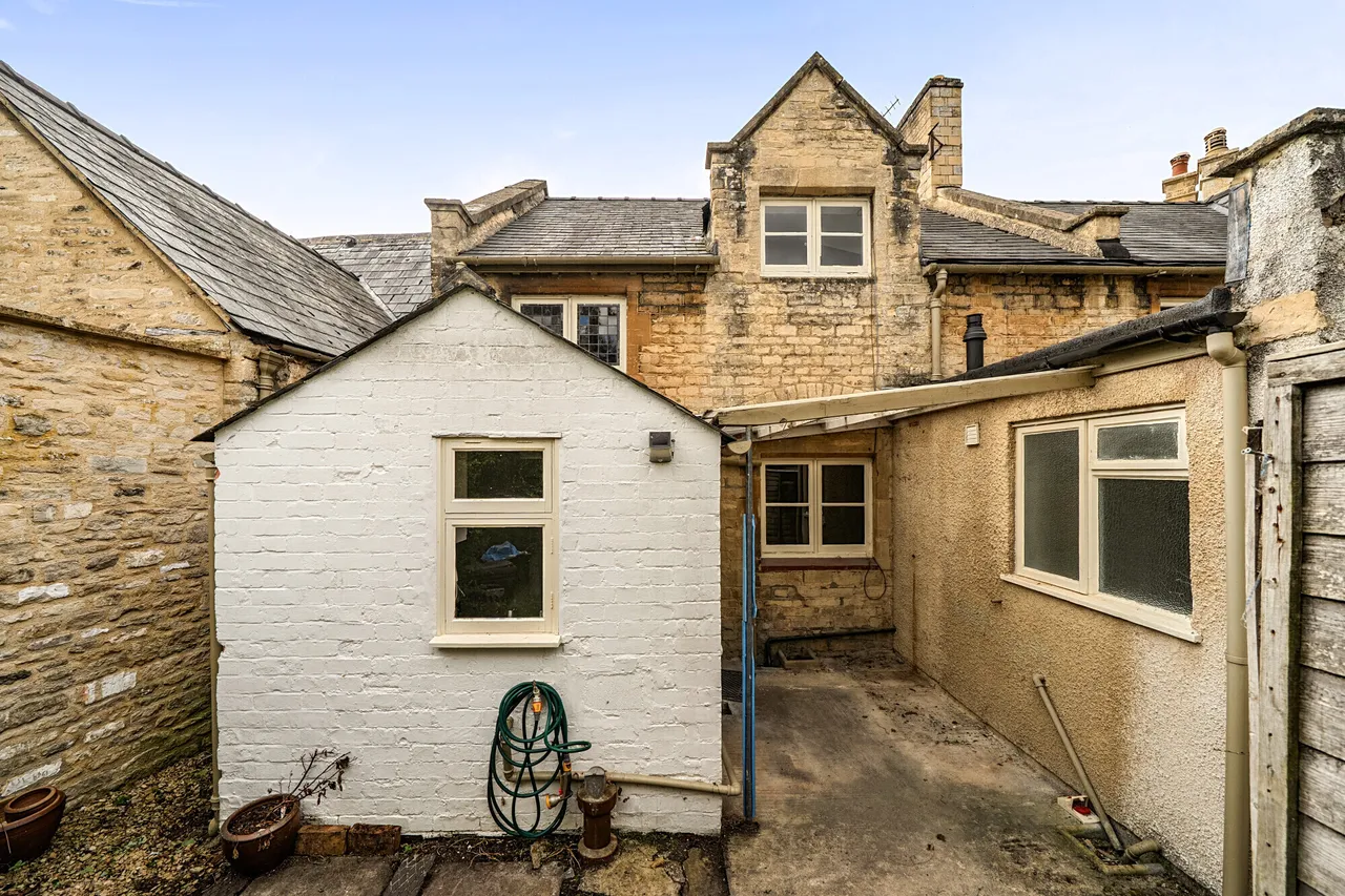 Coxwell Street, Cirencester, GL7, photo 12