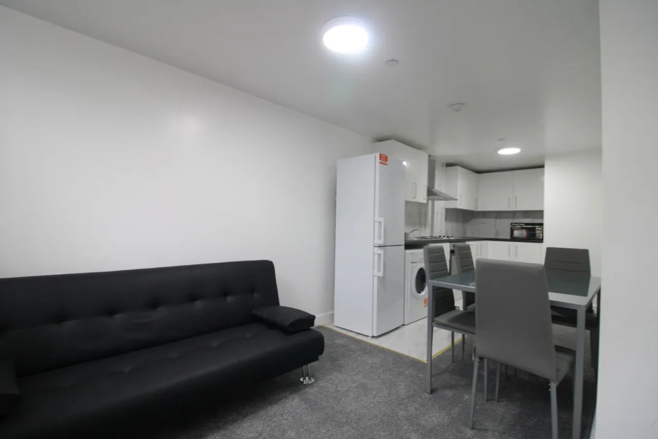 Castle Boulevard, NG7, photo 4