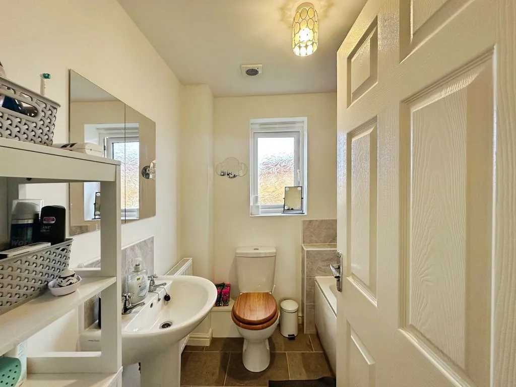 Morpeth NE61 5FL, NE61, photo 15