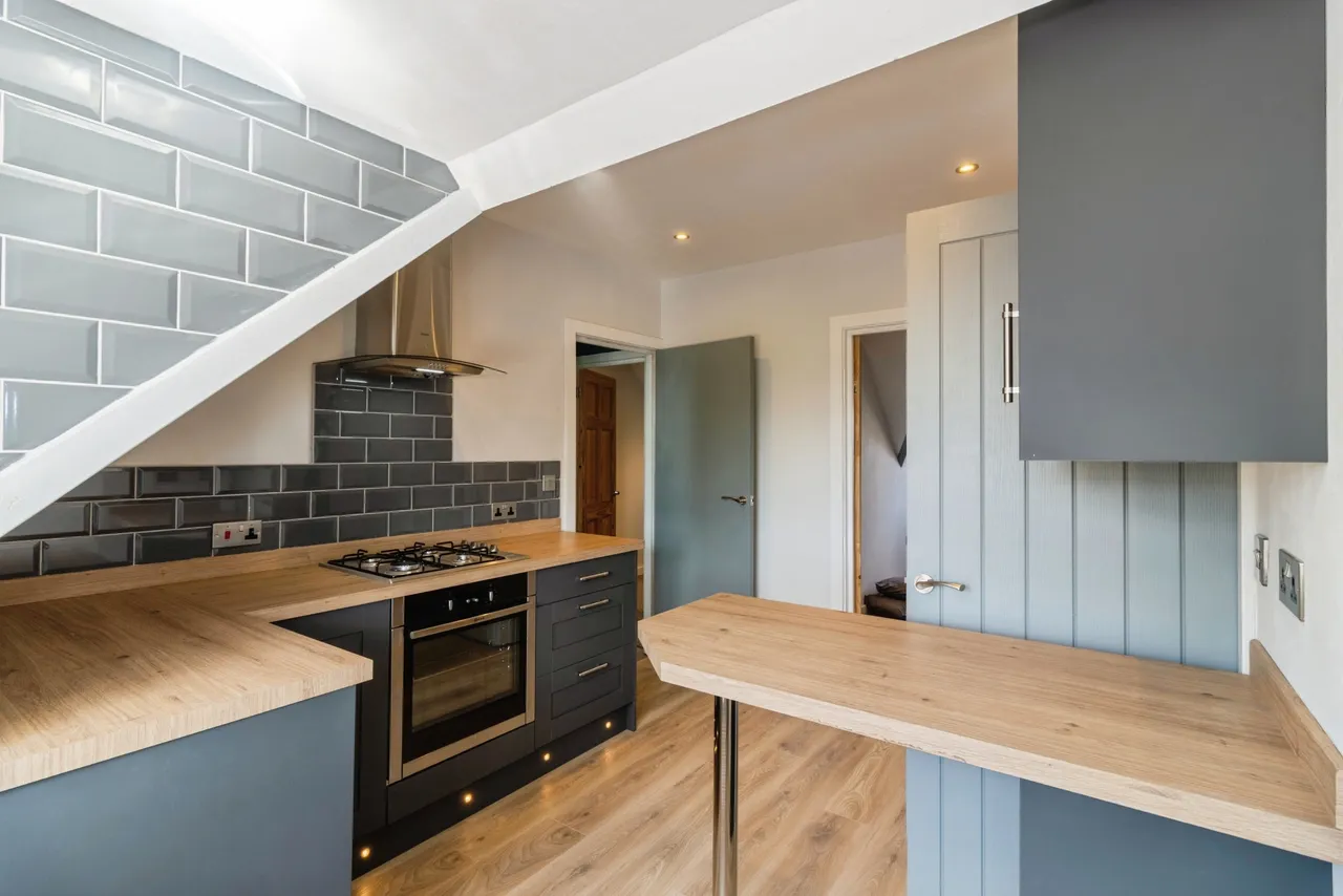 1 bed flat for sale — Goldington Avenue, Bedford