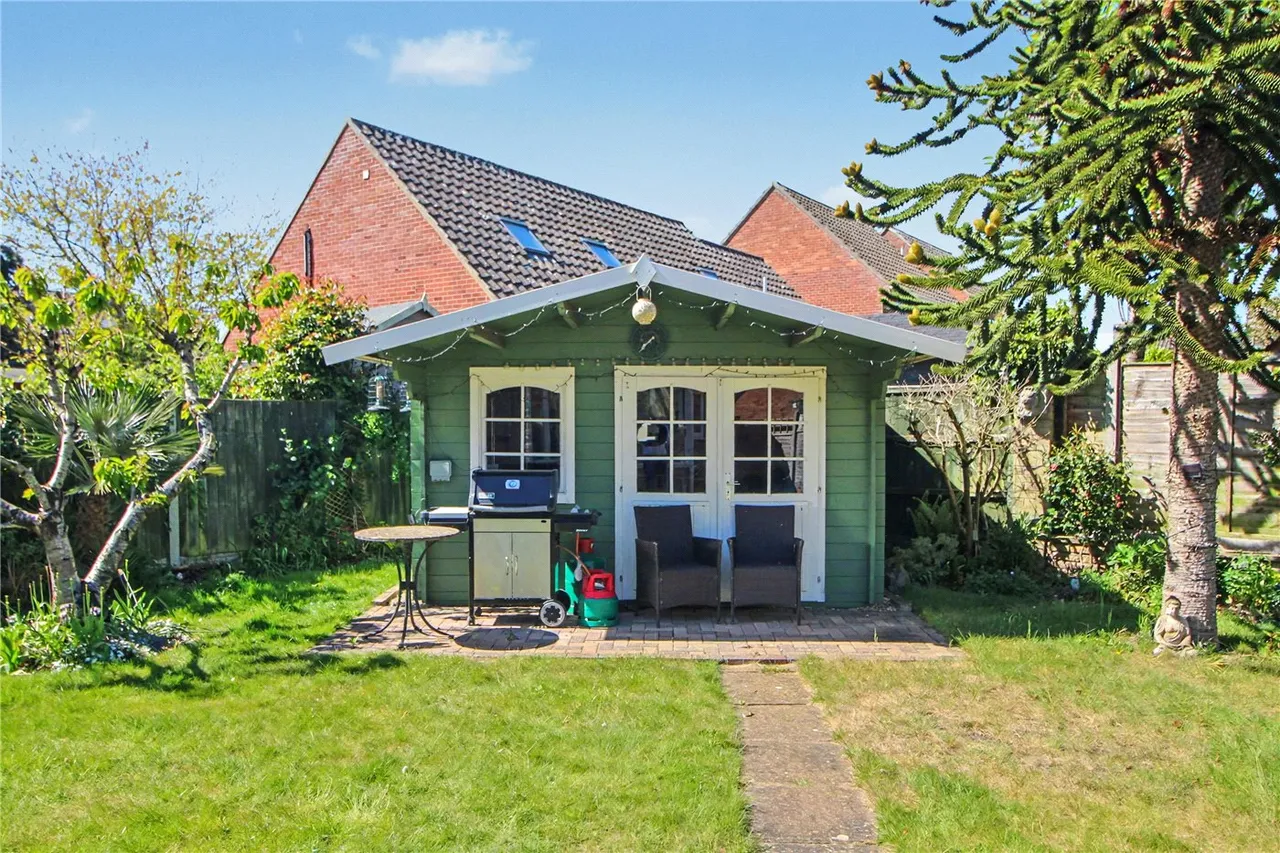 Cromes Oak Close, Poringland, Norwich, Norfolk, NR14, photo 12