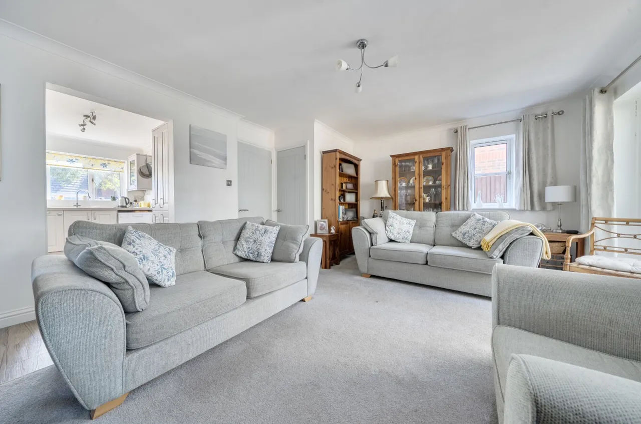 Avebury Close, Bracklesham Bay, PO20, photo 8