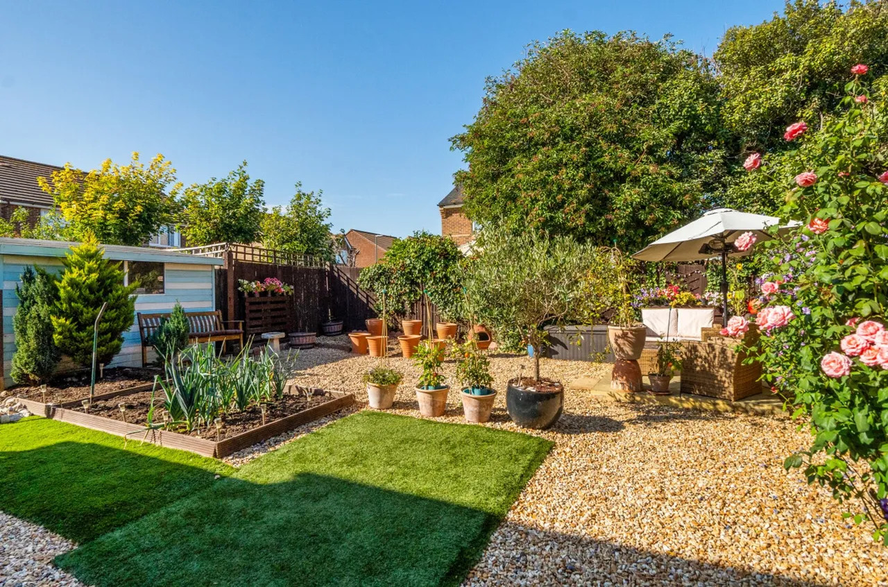 Avebury Close, Bracklesham Bay, PO20, photo 30
