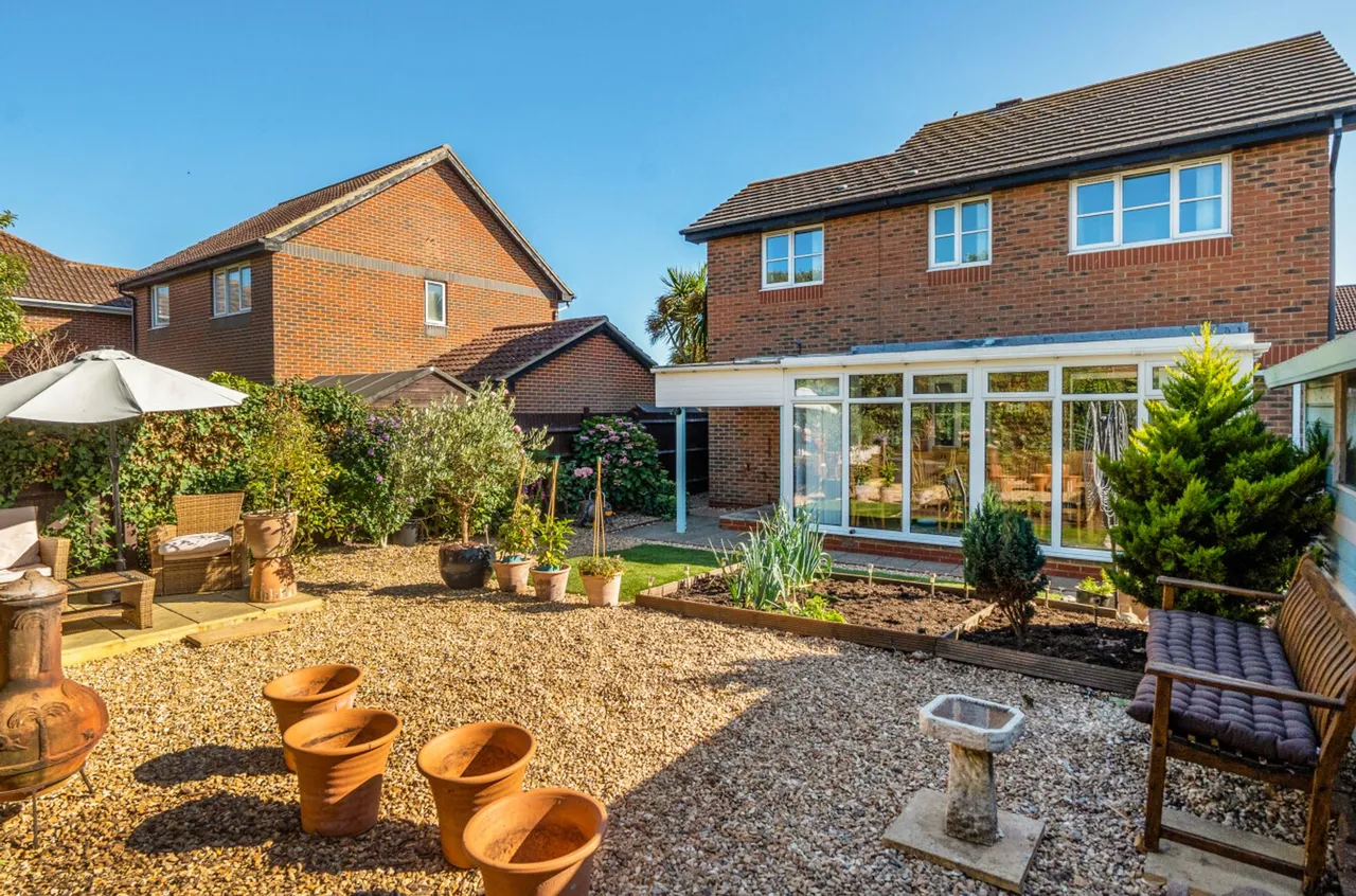 Avebury Close, Bracklesham Bay, PO20, photo 29