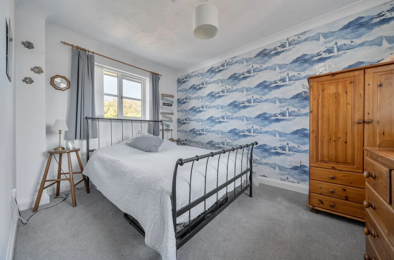 Avebury Close, Bracklesham Bay, PO20, photo 26