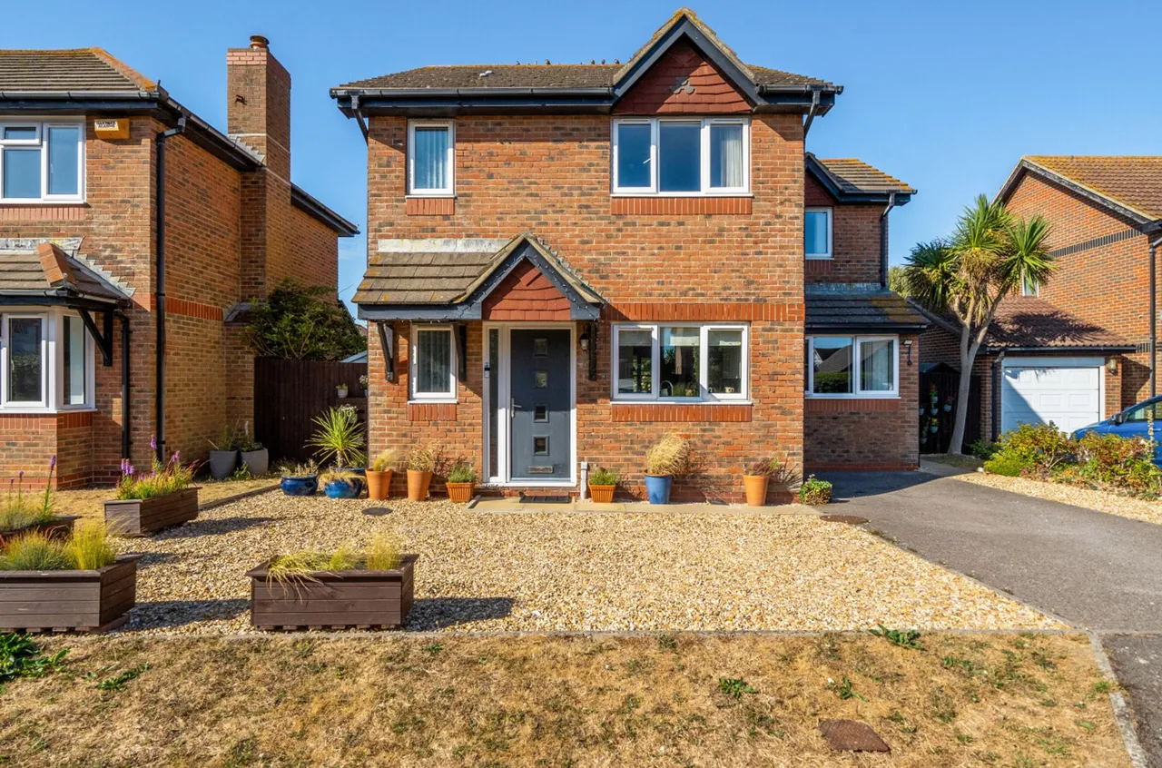 Avebury Close, Bracklesham Bay, PO20, photo 34