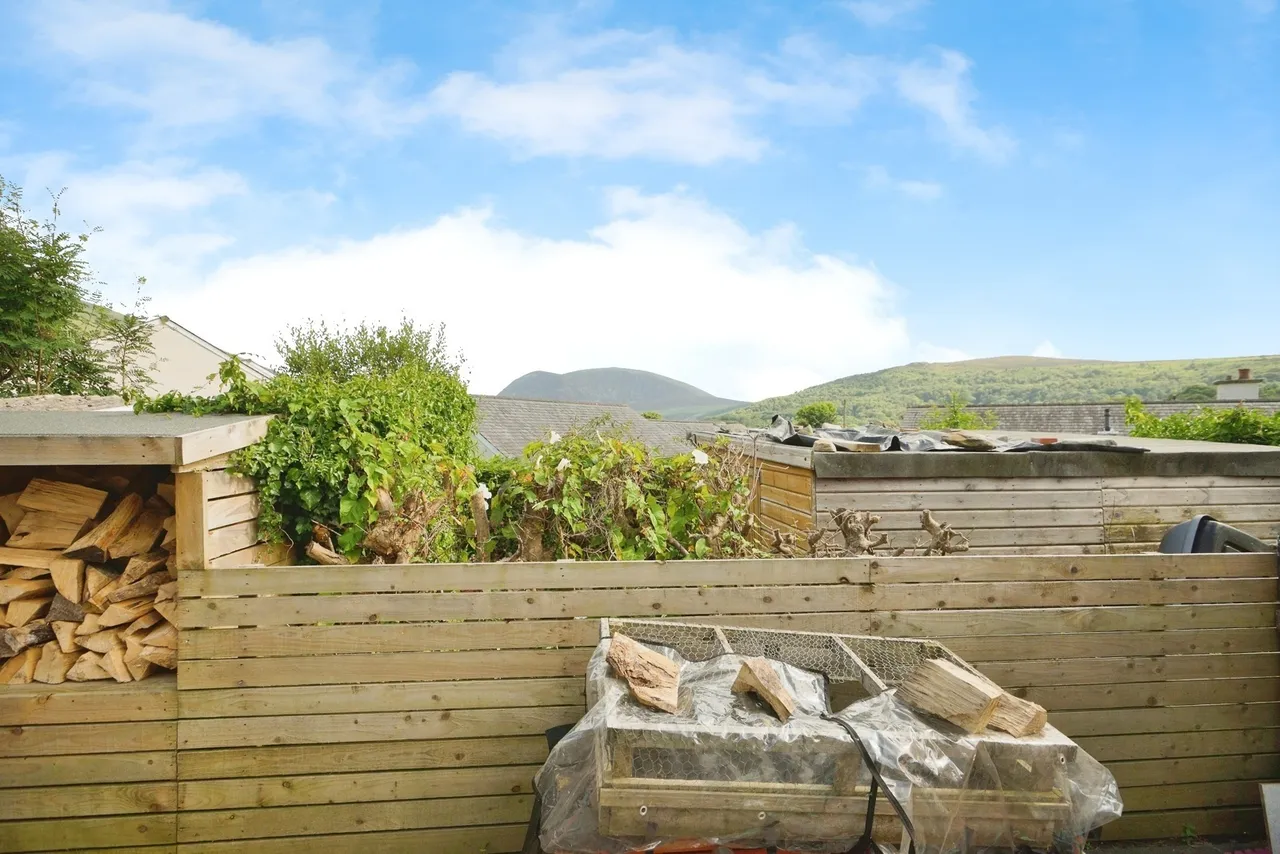 Waunfawr, Caernarfon, LL55, photo 6
