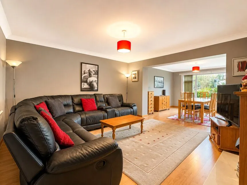 Land Street, Elgin, Moray, IV30, photo 2