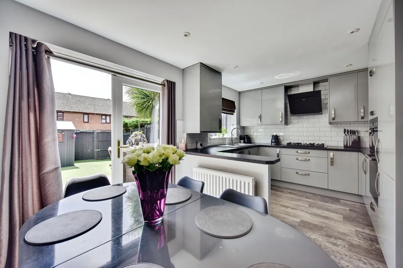 Rampion Close, Weavering, ME14, photo 15