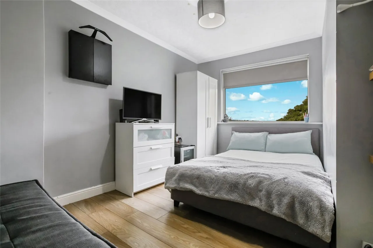 Crosslees Drive, Thornliebank, Glasgow, East Renfrewshire, G46, photo 9