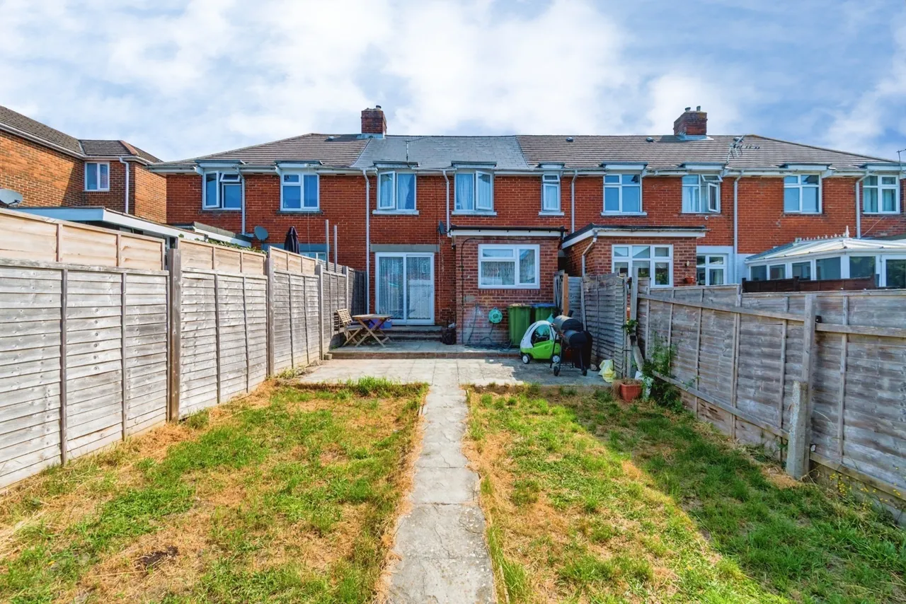 Olive Road, Southampton, SO16, photo 2