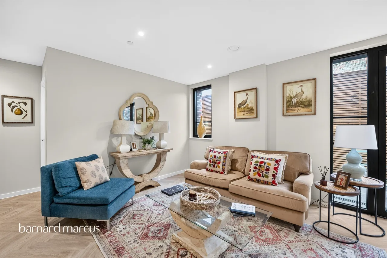 Fallsbrook Road, London, SW16, photo 15