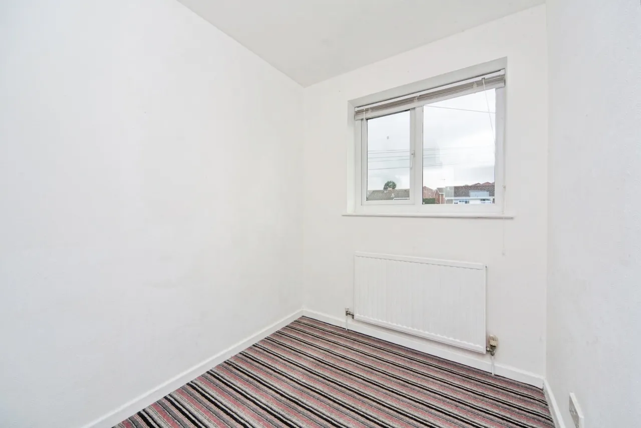 St. Andrews Road, Colwyn Bay, LL29, photo 8