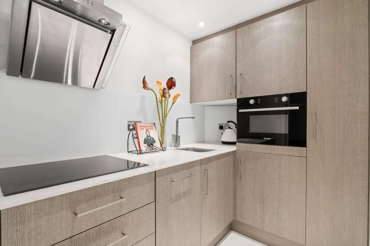 Bina Gardens, London, SW5 0LA, photo 10