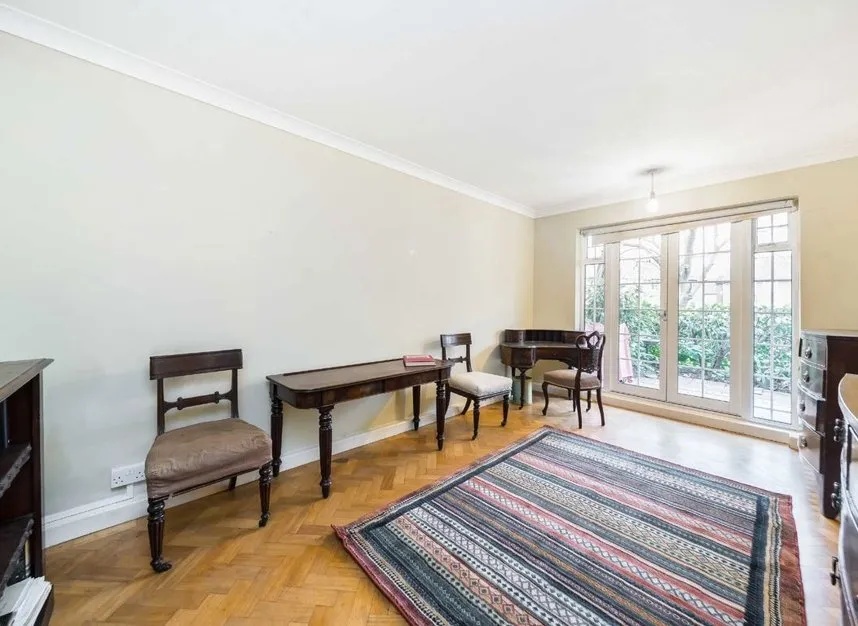 Thames Village, Chiswick, W4, photo 4