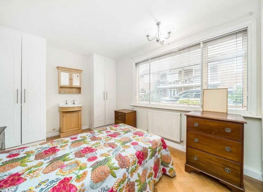Thames Village, Chiswick, W4, photo 5