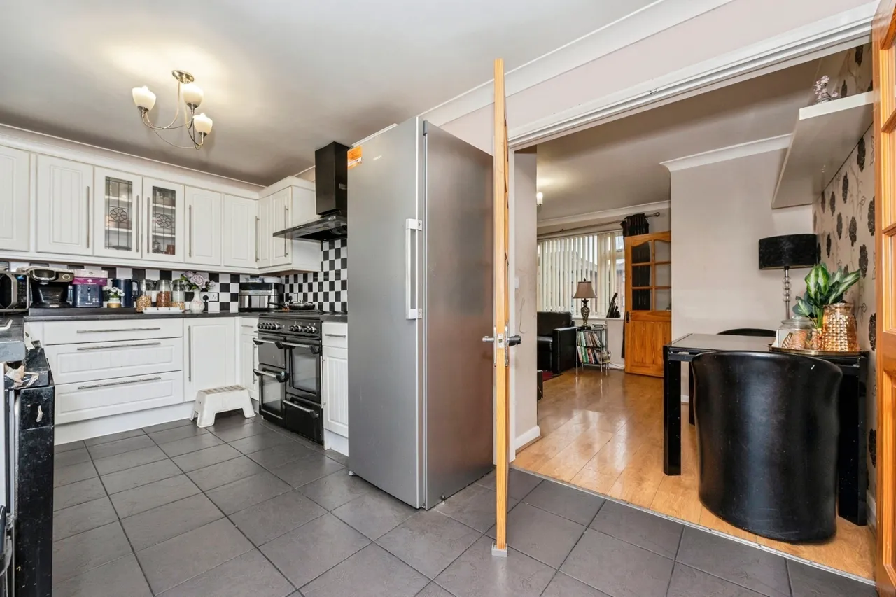 Arisdale Avenue, South Ockendon, Essex, RM15, photo 5