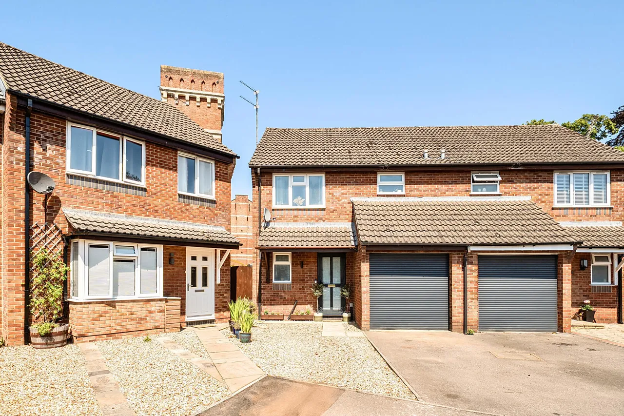 3 bed house for sale, Le Marchant Close, Devizes, SN10