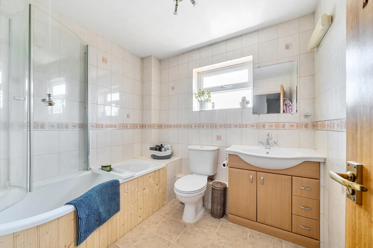 Le Marchant Close, Devizes, SN10, photo 8