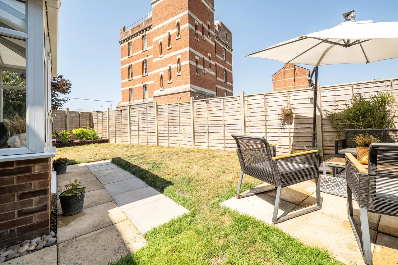 Le Marchant Close, Devizes, SN10, photo 6