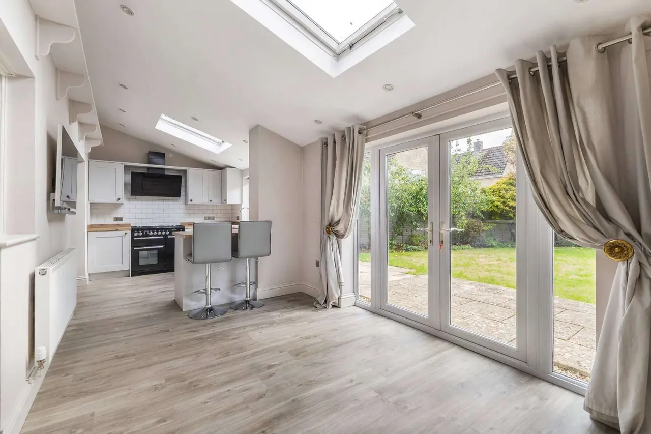 Sudeley Drive, South Cerney, Cirencester, Gloucestershire, GL7 5XN, photo 10