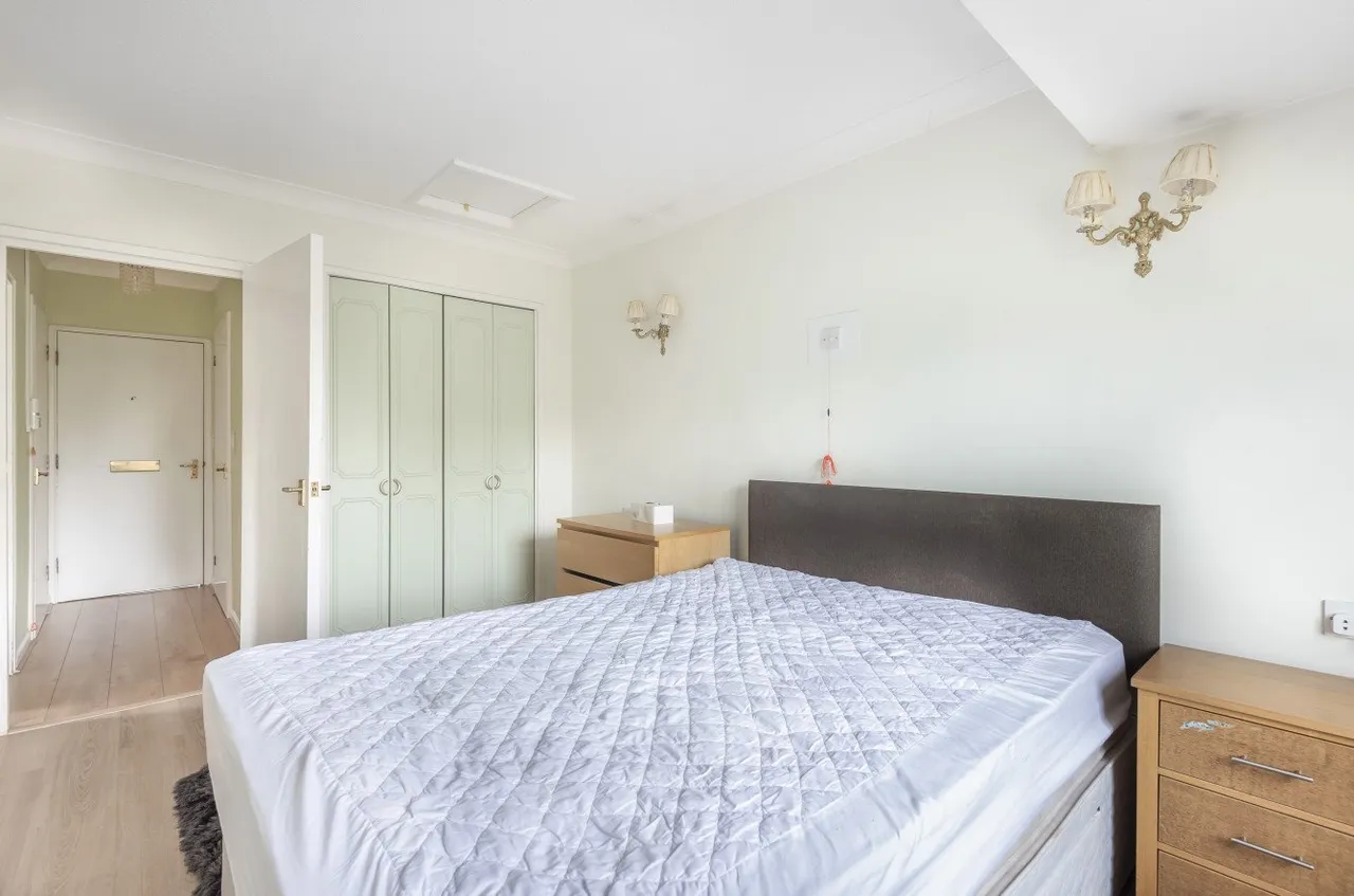 Park Avenue, Bromley, BR1, photo 5