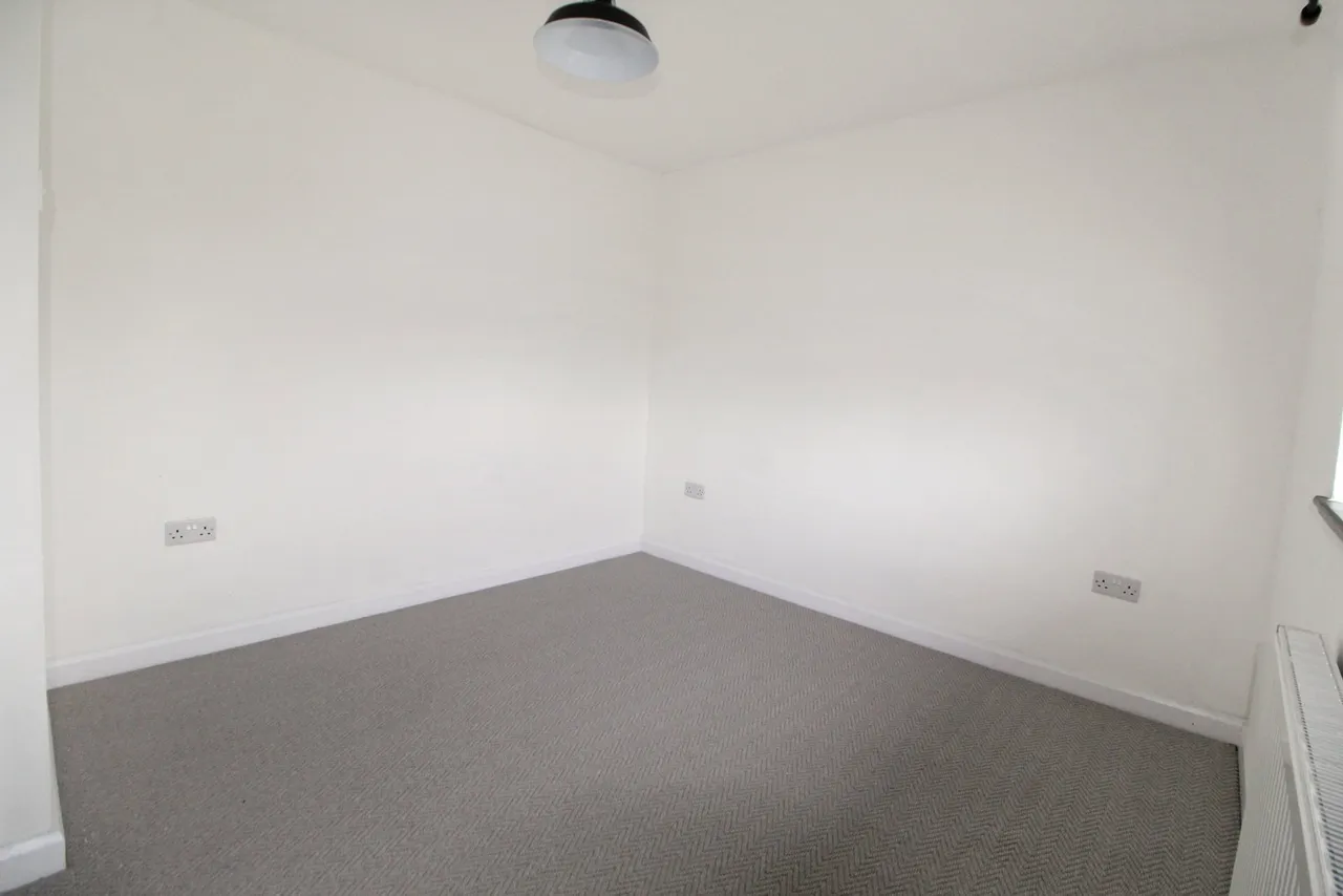 Mill Park Drive, Eastham, CH62 9AX, photo 12