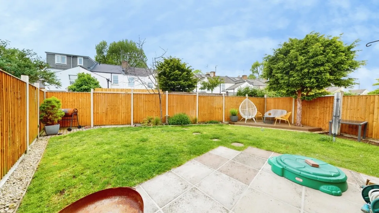 Millbrook Gardens, Cheltenham, Gloucestershire, photo 4
