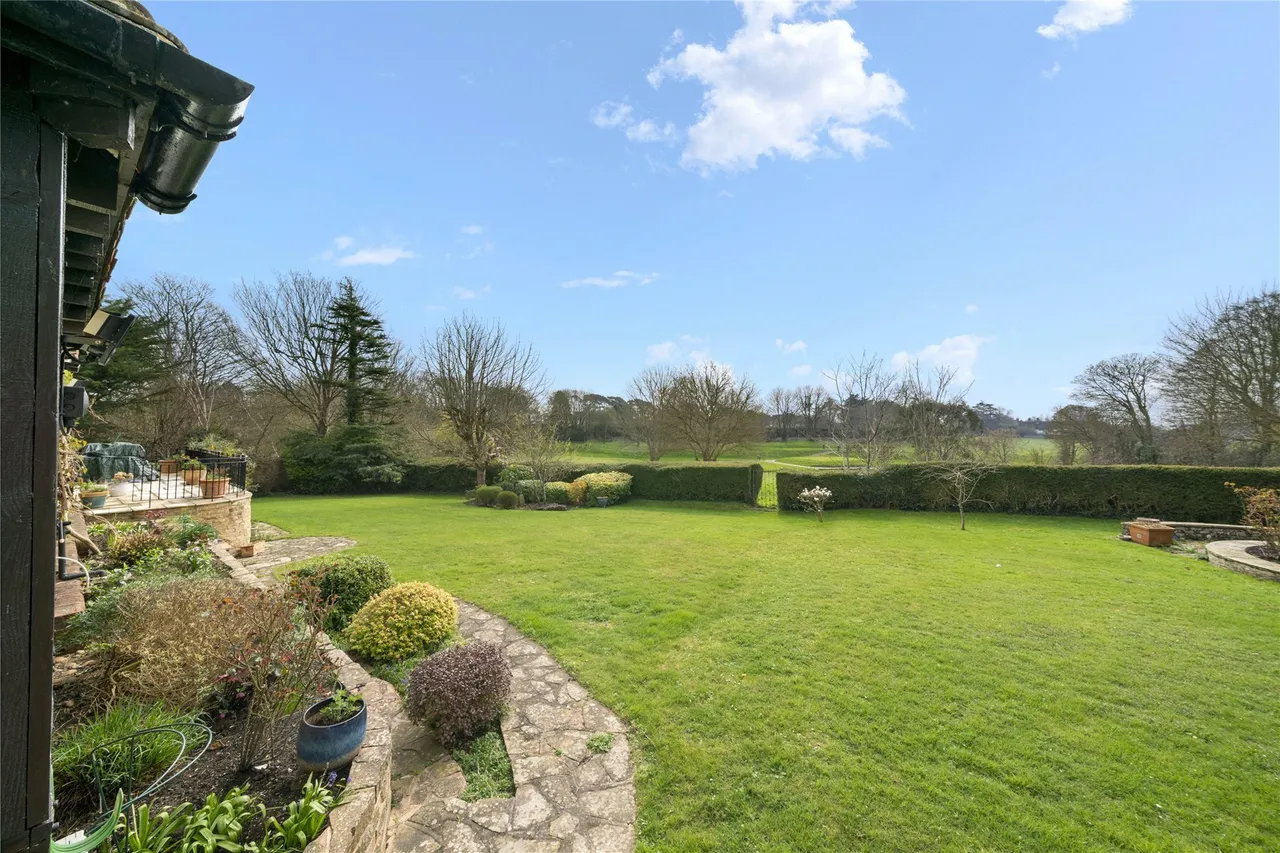 The Thatchway, Angmering, Littlehampton, West Sussex, BN16, photo 2