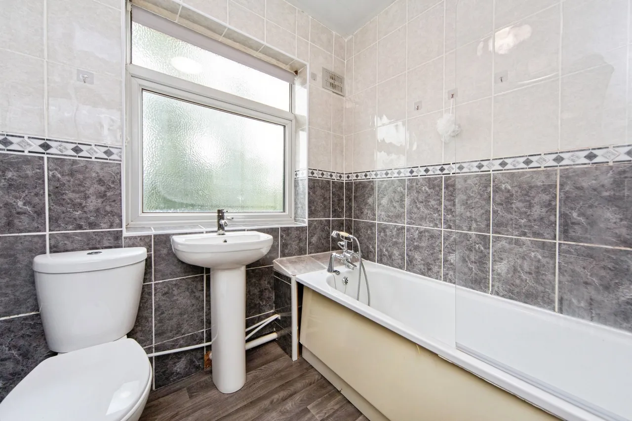 Carr Lane East, Liverpool, L11, photo 16