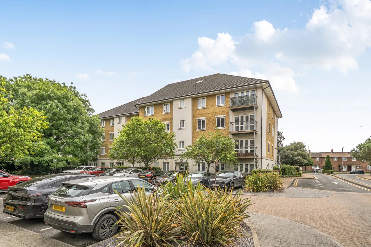 Park Lodge Avenue, West Drayton, UB7, photo 12