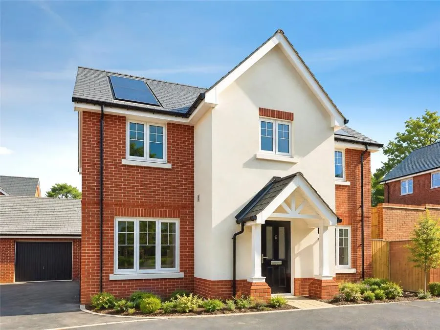 4 bed house for sale, St Anne's Meadows, Wokingham, RG40