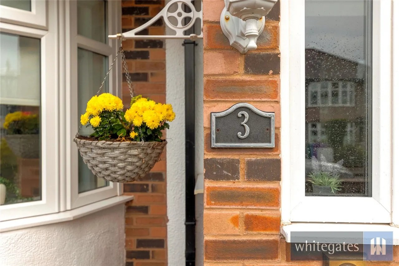 Clandon Road, Liverpool, L18, photo 3