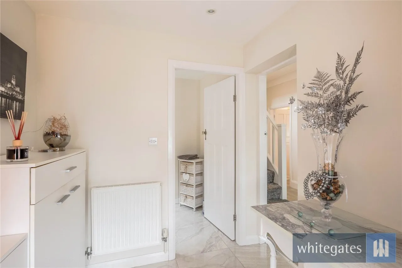 Clandon Road, Liverpool, L18, photo 6