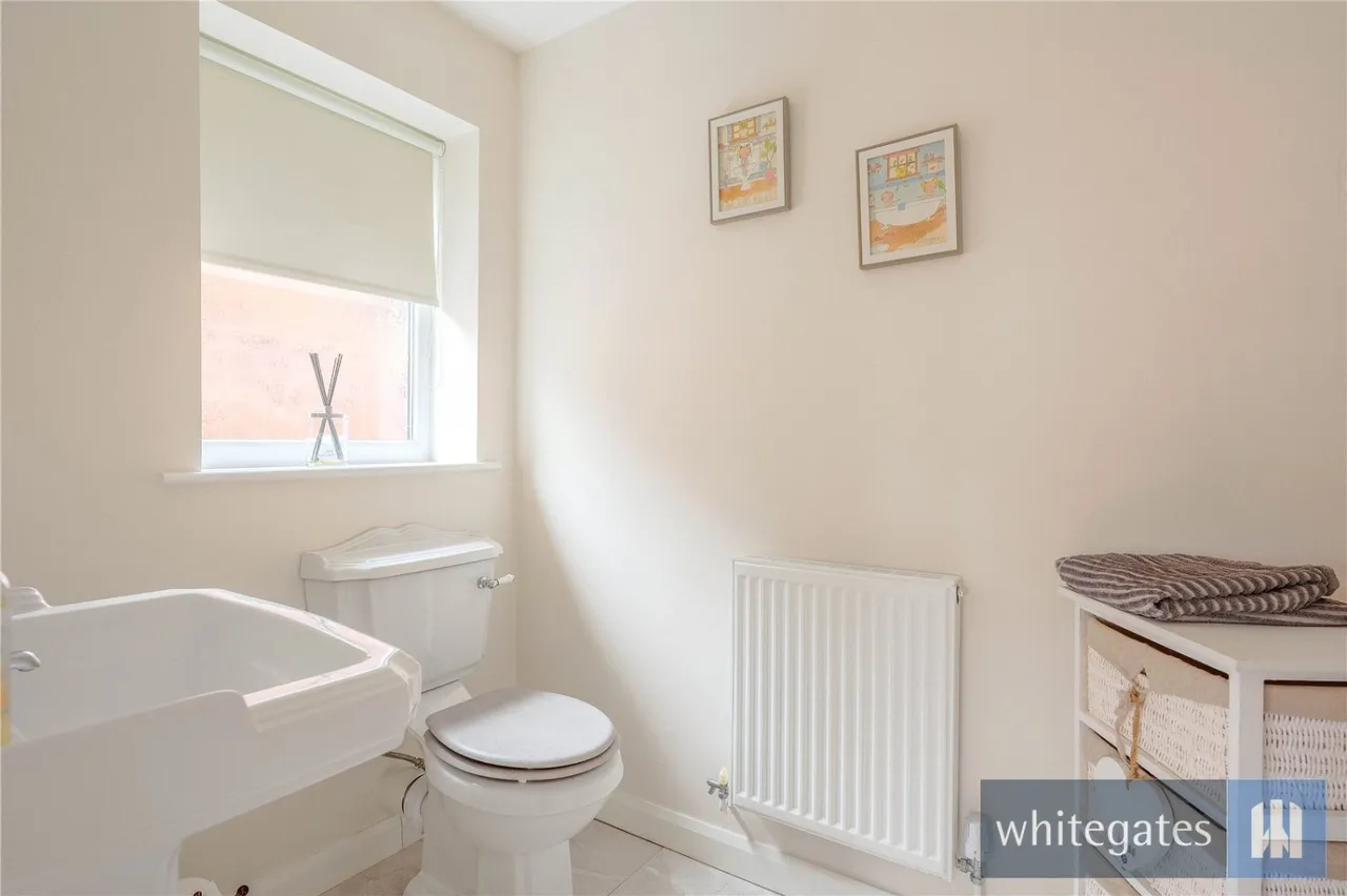 Clandon Road, Liverpool, L18, photo 7