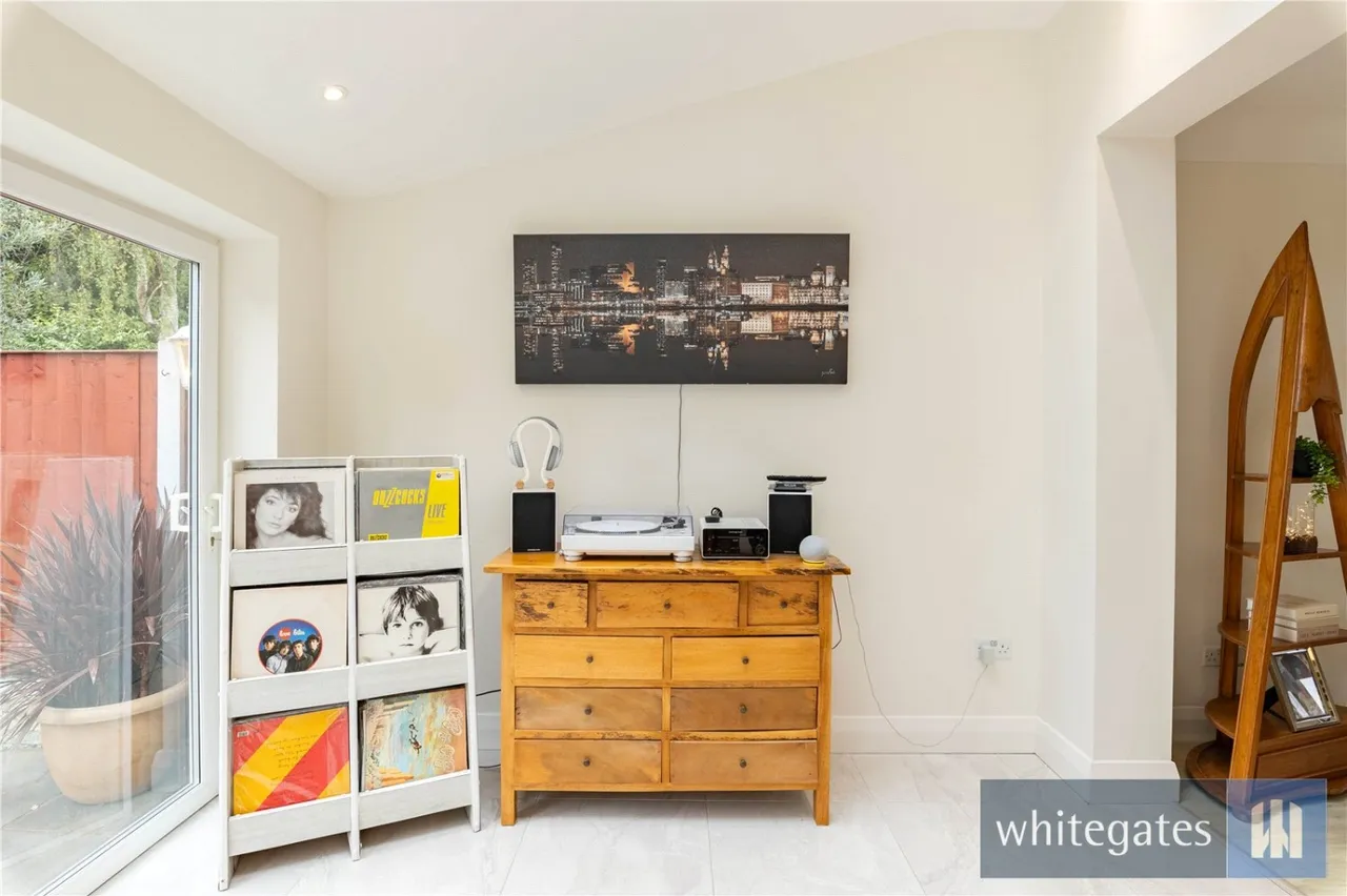 Clandon Road, Liverpool, L18, photo 18