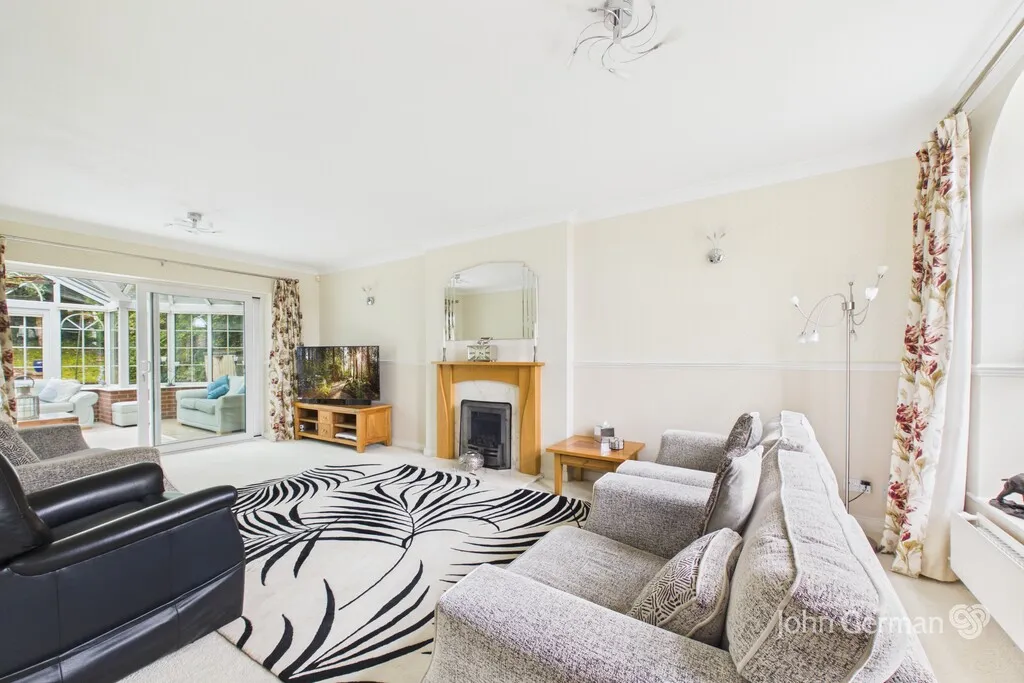 Buscott Drive, Ashbourne, photo 8