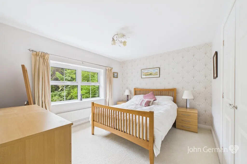 Buscott Drive, Ashbourne, photo 13