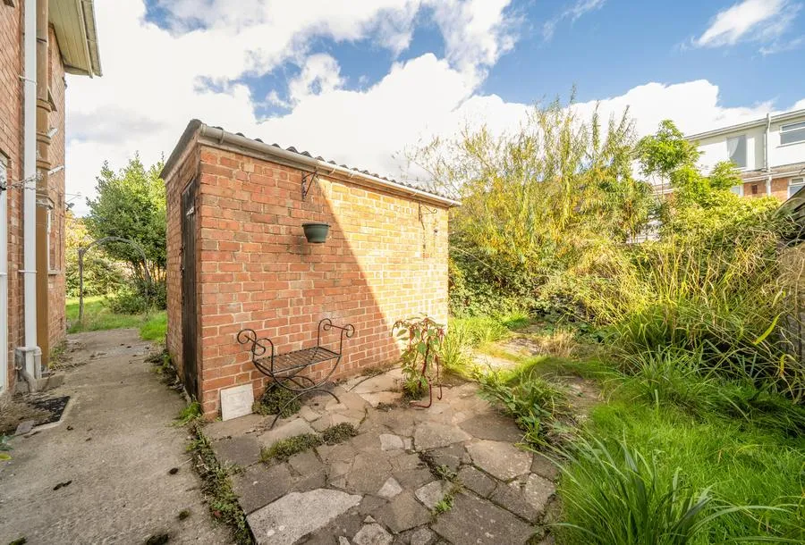 Pennine Road, Cheltenham, GL52, photo 15