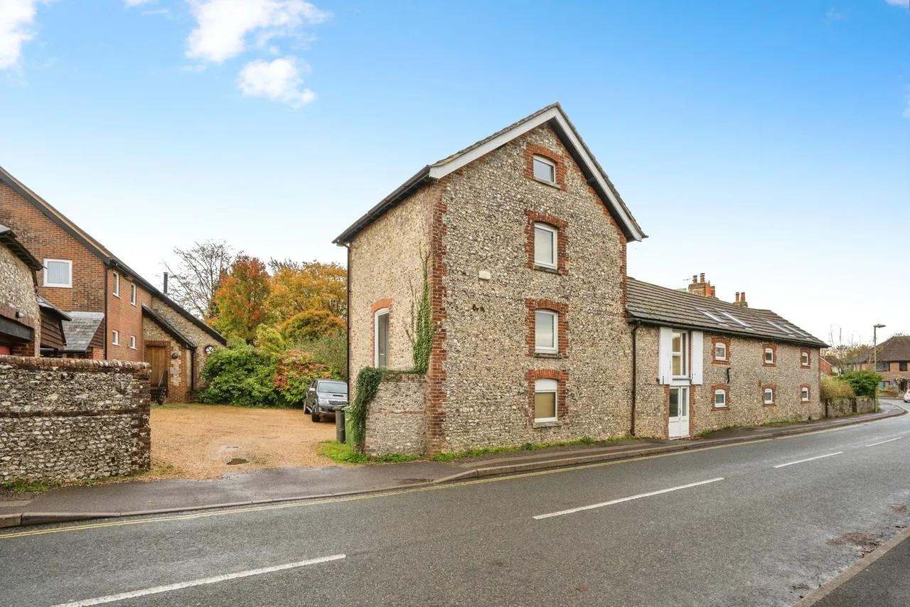 East Meon Road, Clanfield, PO8, photo 19