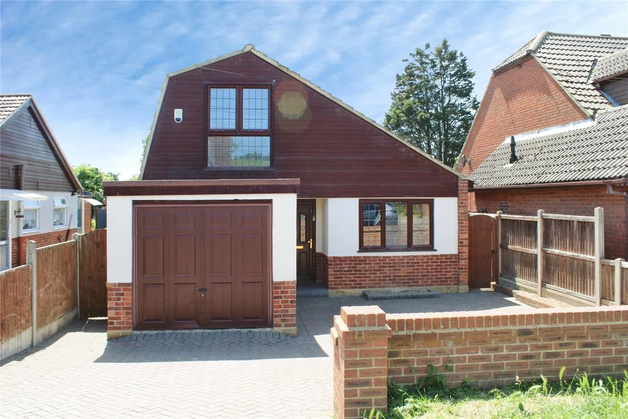 Drake Avenue, Minster on Sea, ME12, photo 2