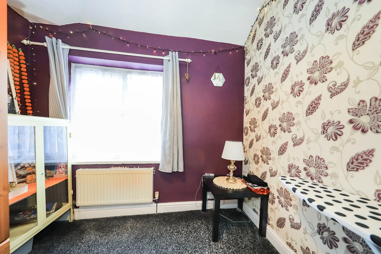 Cadman Crescent, Fallings Park, Wolverhampton, photo 9