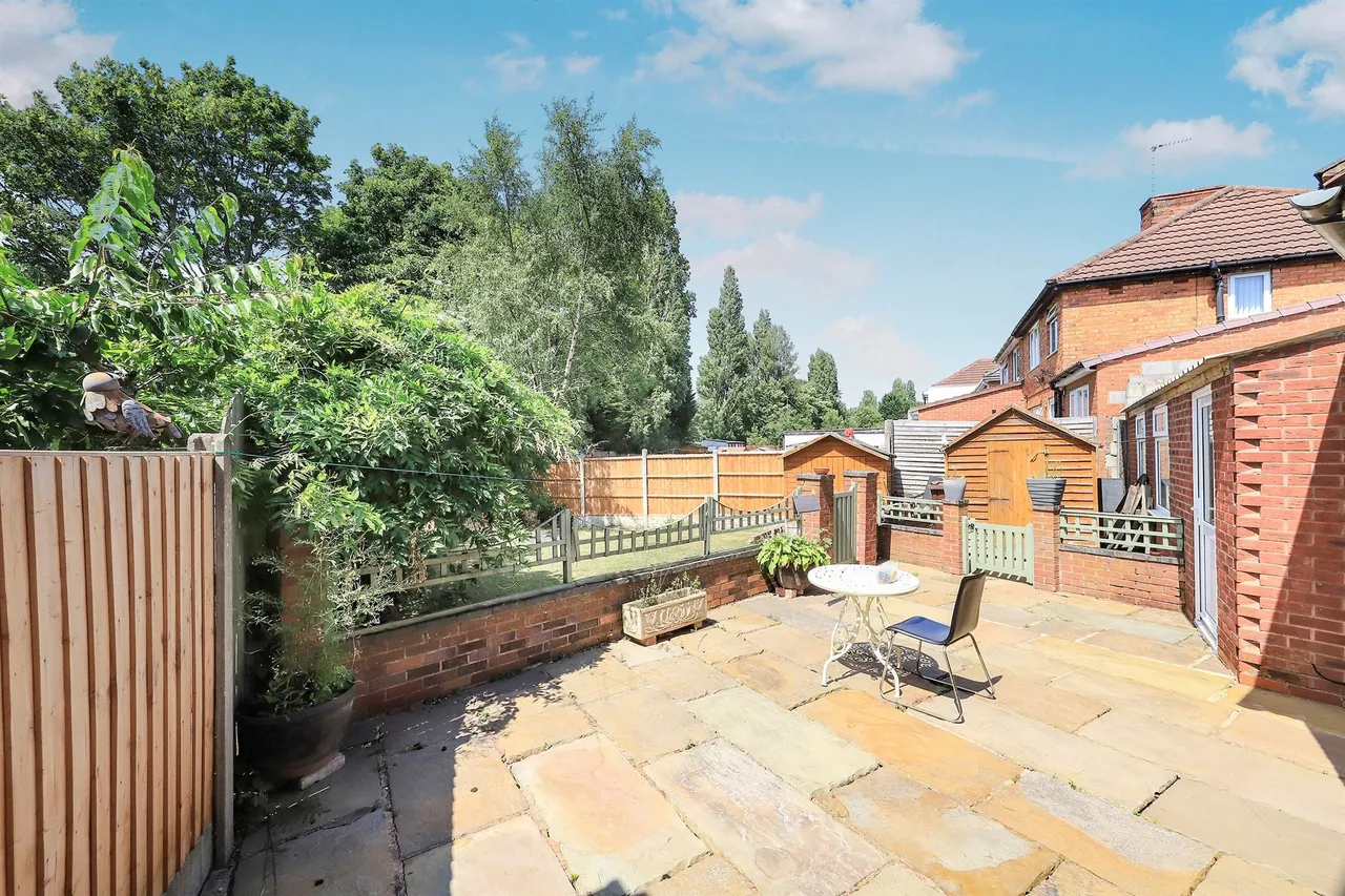 Cadman Crescent, Fallings Park, Wolverhampton, photo 12