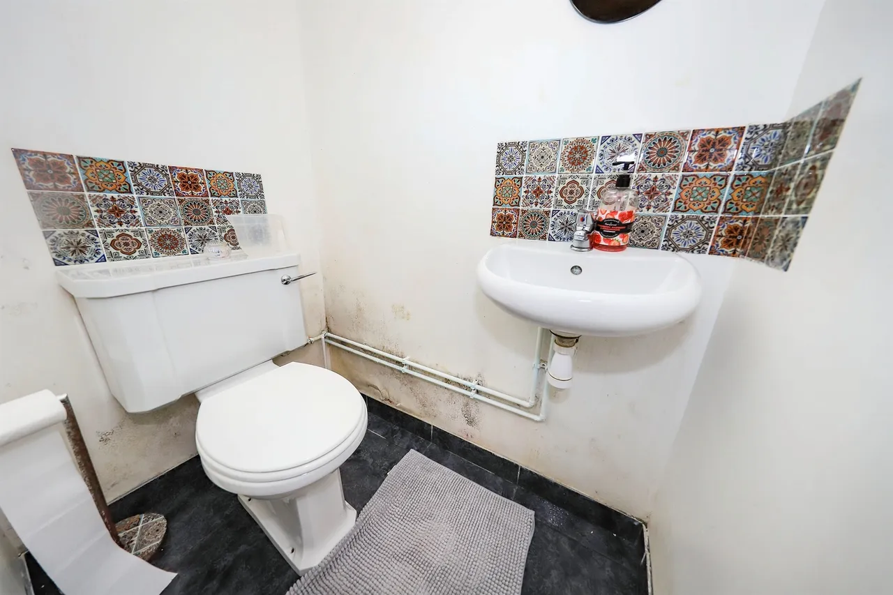 Cadman Crescent, Fallings Park, Wolverhampton, photo 11