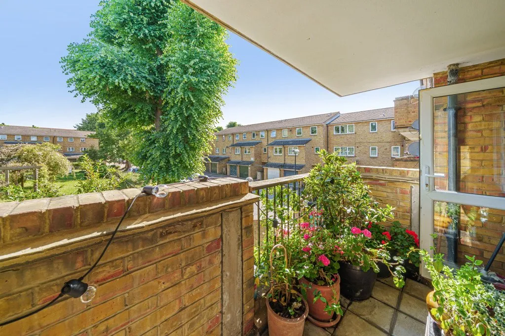 Montague Square, SE15, photo 12